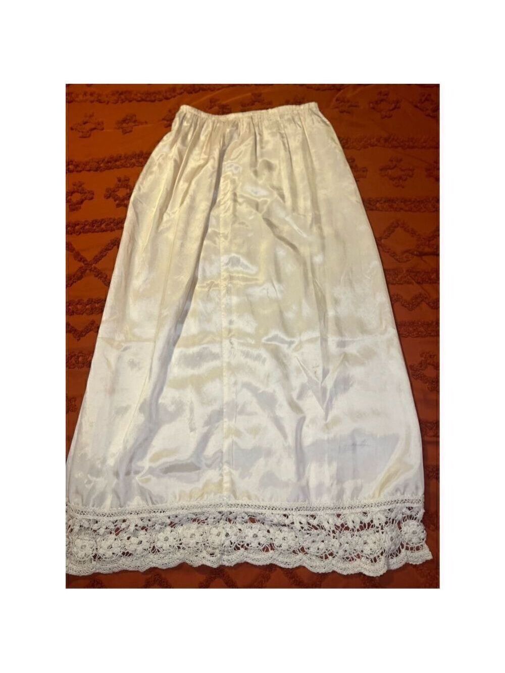 New Frontier Slip. Shiny heavy silky feel. USA. Sz. Large - Picture 3 of 16